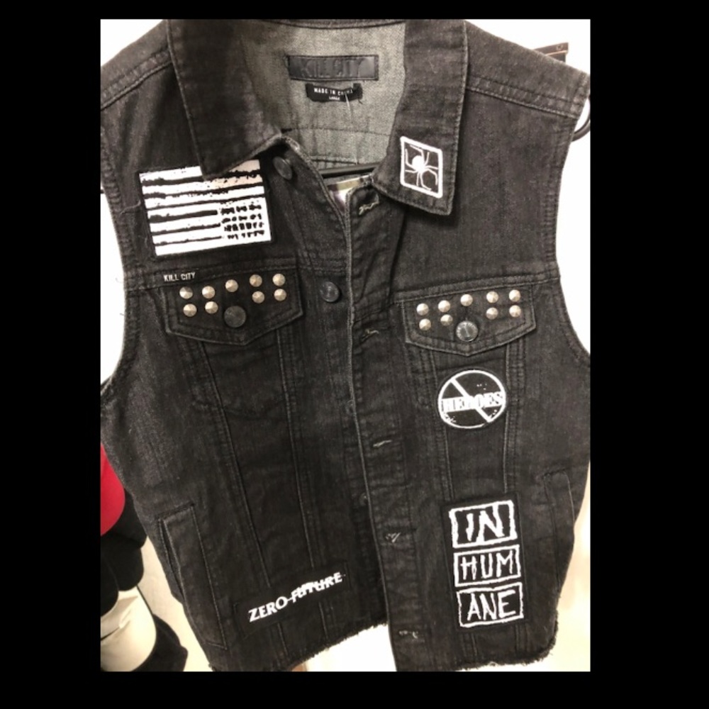 Black patch vest
